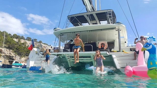 Alquiler de Lagoon Lagoon 52 en Ajaccio