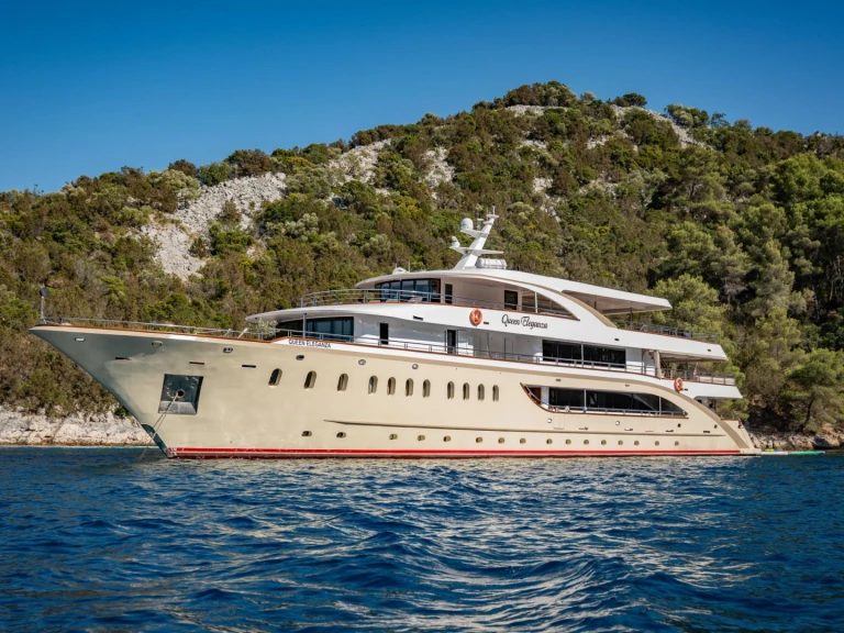 Alquiler de Custom Queen Eleganza en Croacia