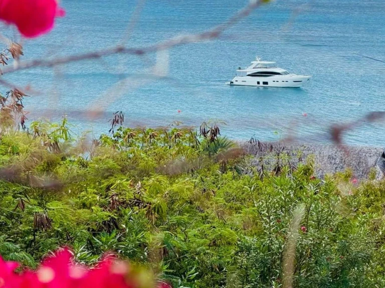 Princess, UK SORANA II de alquiler a Provenza-Alpes-Costa Azul