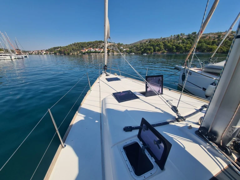 Velero para alquilar Zaton al mejor precio