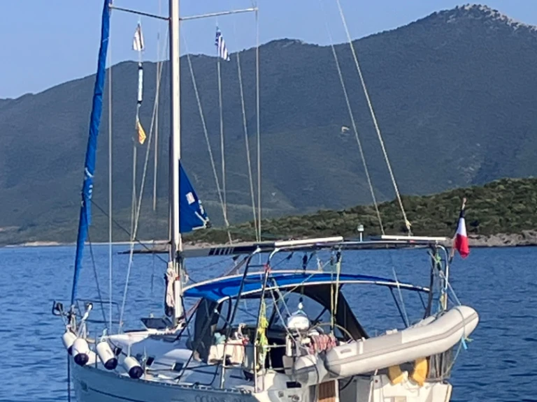 Bénéteau Oceanis 361 de alquiler a Volos