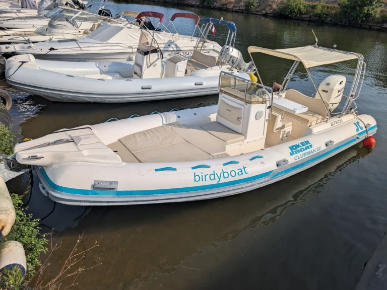 Alquiler de Joker Boat Wide 700 en Hyères