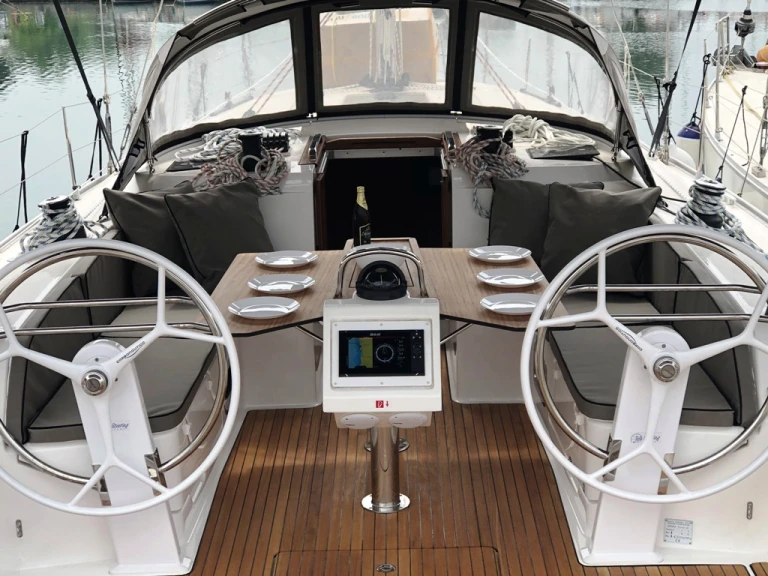 Alquiler de Bavaria Cruiser 46 en Lefkáda