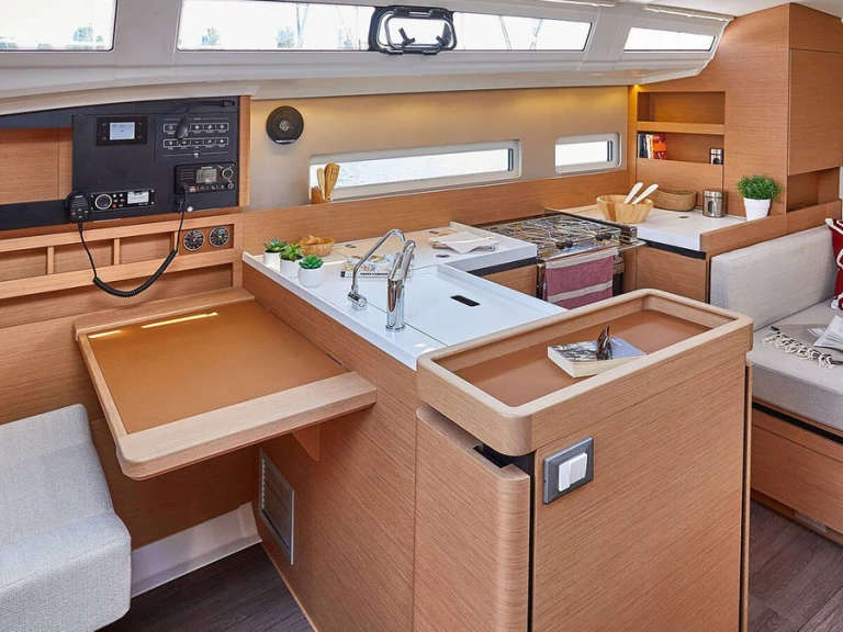 Alquiler Velero en Gouviá - Jeanneau Sun Odyssey 410