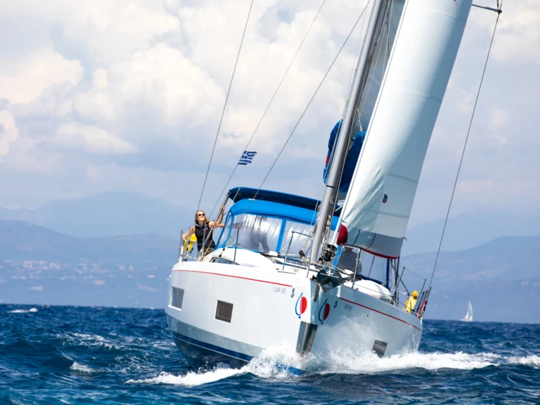 Alquiler Gouviá - Bénéteau Oceanis 46 en SamBoat