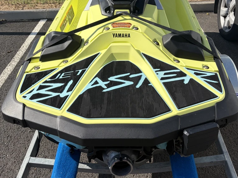 Moto de agua para alquilar Saint-Cyprien al mejor precio
