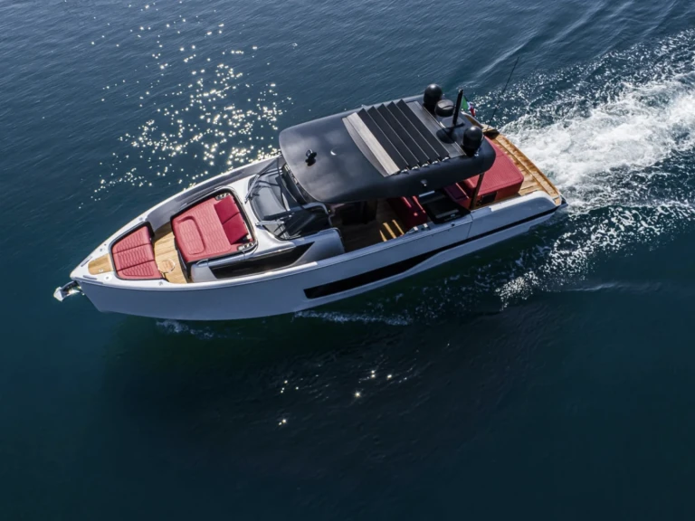 Alquiler de Pershing Pershing 90 en Saint-Tropez