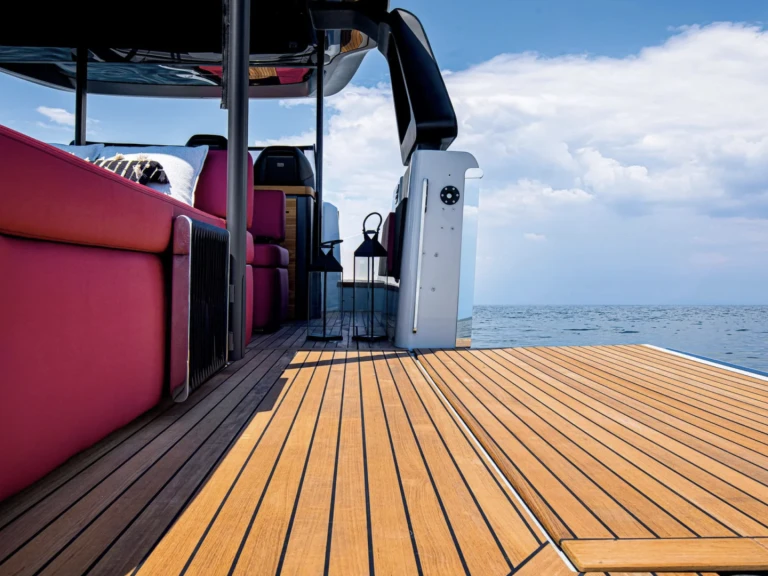 Alquiler Yate de lujo en Saint-Tropez - Pershing Pershing 90