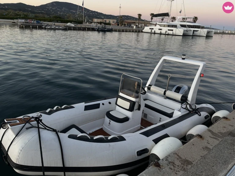 Alquiler de barcos Fréjus barato de SP 480