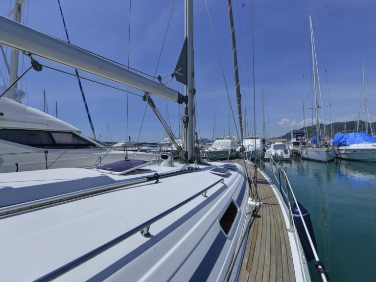 Alquiler de barcos Lavagna barato de Bavaria 41 Cruiser