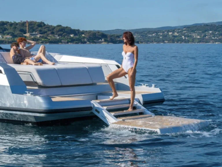 Alquiler Yate de lujo en Saint-Tropez - Santasevera 52