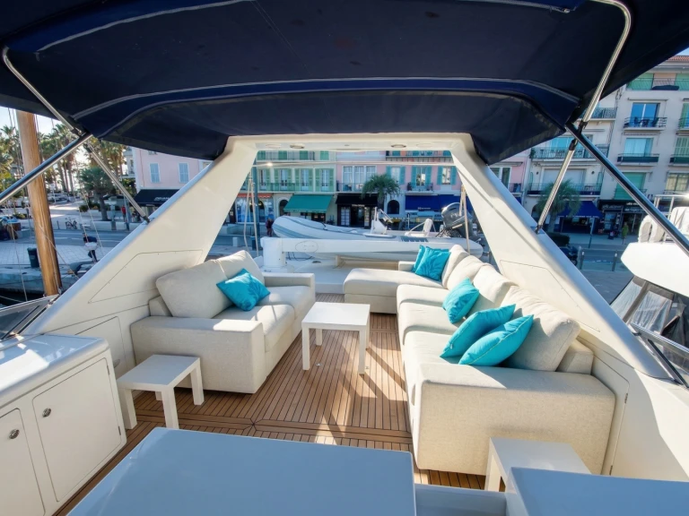 Alquiler de barcos Saint-Tropez barato de 82S