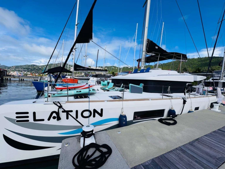 Lagoon ELATION de alquiler a Road Town
