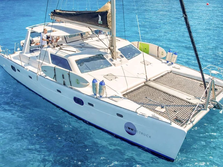 Alquiler de Voyage MOONSTRUCK en Saint Thomas Island
