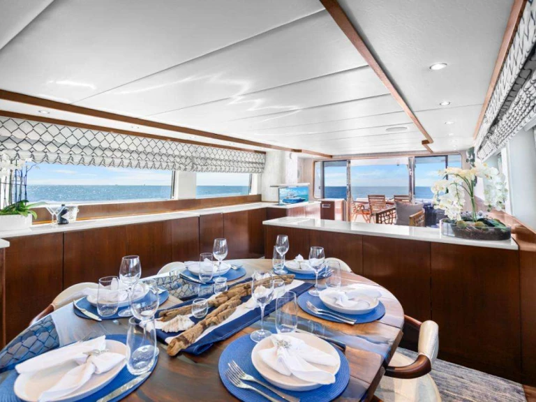 Alquiler de embarcaciones Maiora AZURE  enBahamas en Samboat