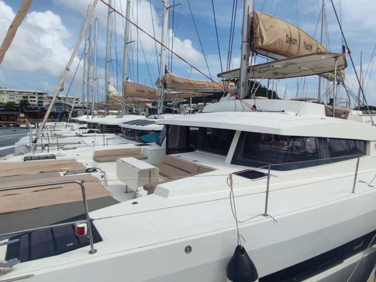 Alquiler de embarcaciones Bali Bali 5.4 enLe Marin en Samboat