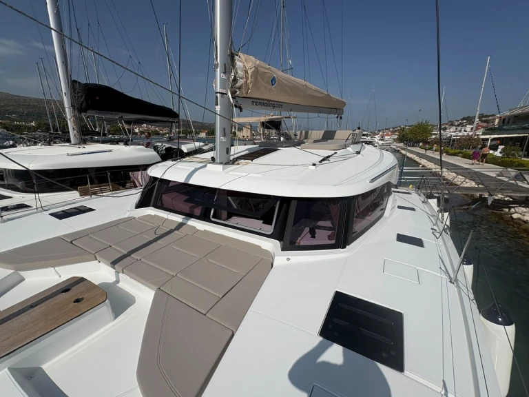 Fountaine Pajot Fountaine Pajot FP 44 Quatuor - 4 + 2 cab. de alquiler a Trogir