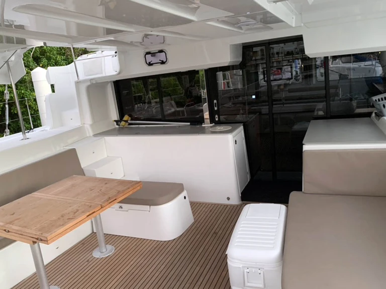 Catamarán para alquilar Parham Town al mejor precio