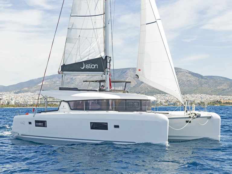 Alquiler de Lagoon Lagoon 42 en Paros (Isla)