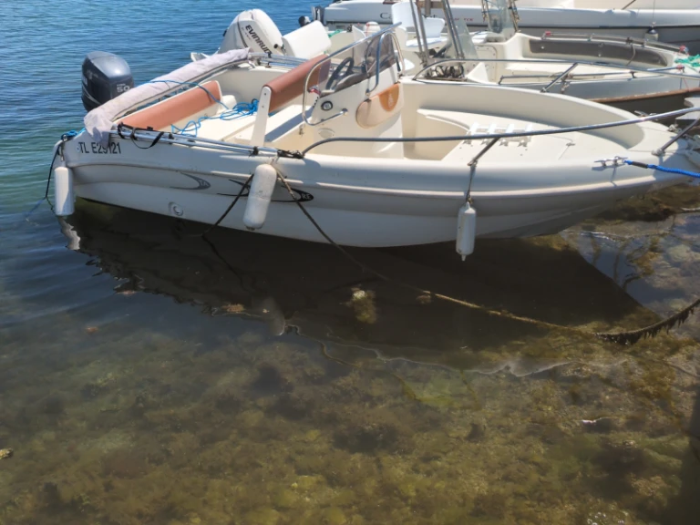Alquiler de TA MARE Jaguar 17 en Saint-Chamas