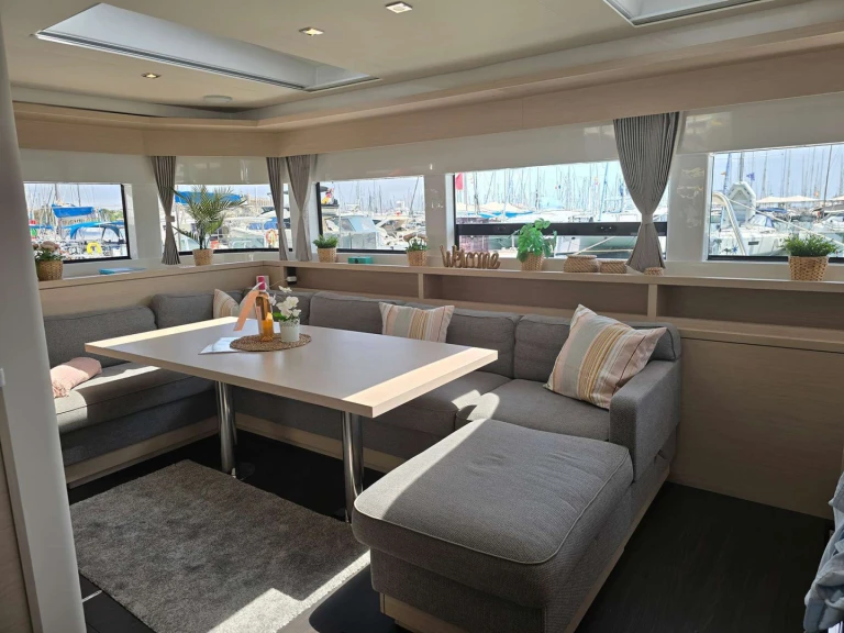 Alquiler de embarcaciones Lagoon TRIWING CARIDA - Caribbean enRoad Town en Samboat