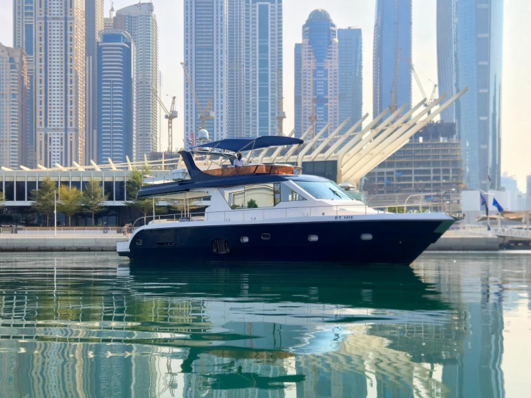 Yate de lujo para alquilar Dubai Marina al mejor precio
