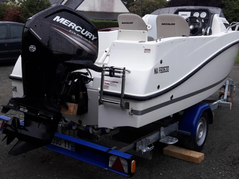 Alquiler de Quicksilver Activ 505 Cabin en Nort-sur-Erdre