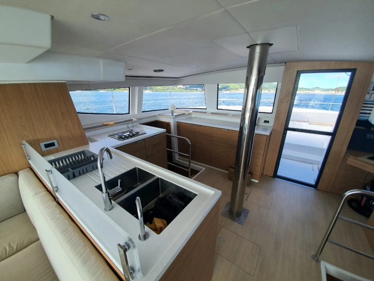 Alquiler Catamarán BALI 4.6 5 CABINES NUM 5 con o sin  título de navegación