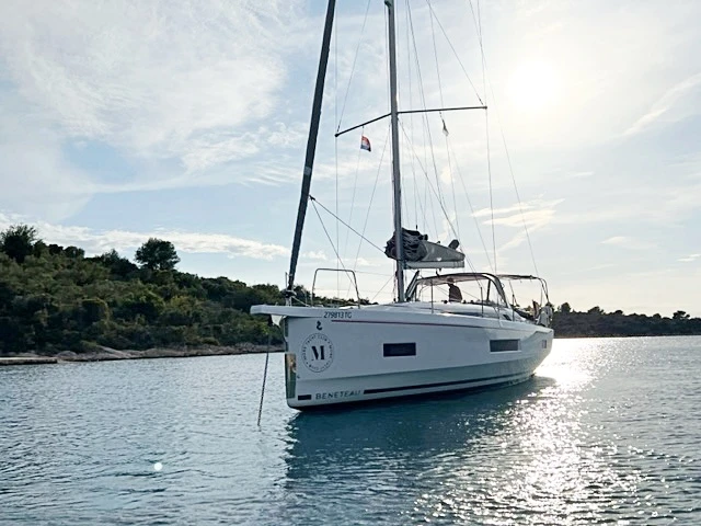 Alquiler de embarcaciones Bénéteau Oceanis 40.1 enTrogir en Samboat