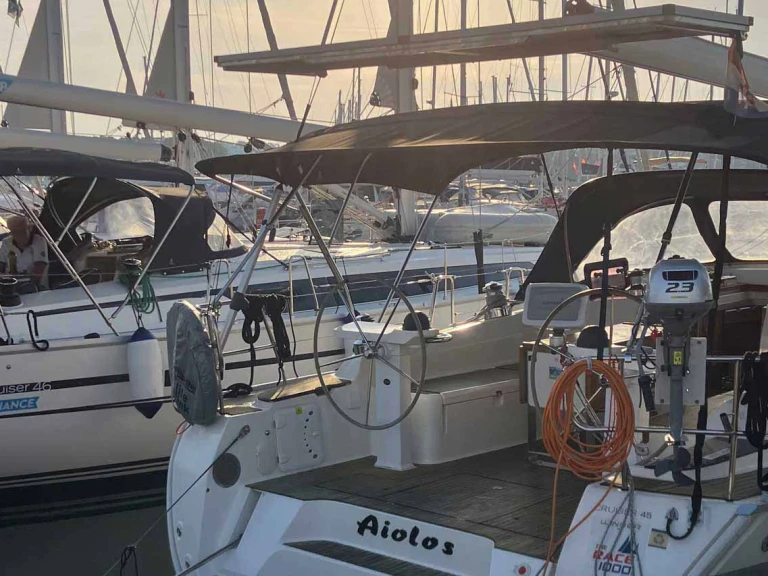 Alquiler Velero en Pula - Bavaria Cruiser 45