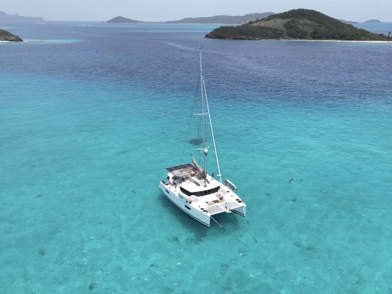 Fountaine Pajot STAND BY ONE de alquiler a Tortola