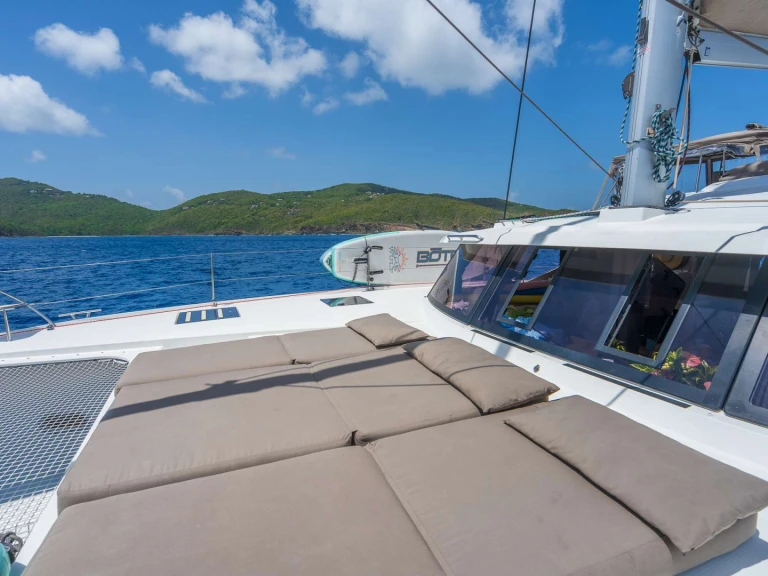 Alquiler de embarcaciones Fountaine Pajot LUNA BLISS enFrenchman's Cay en Samboat