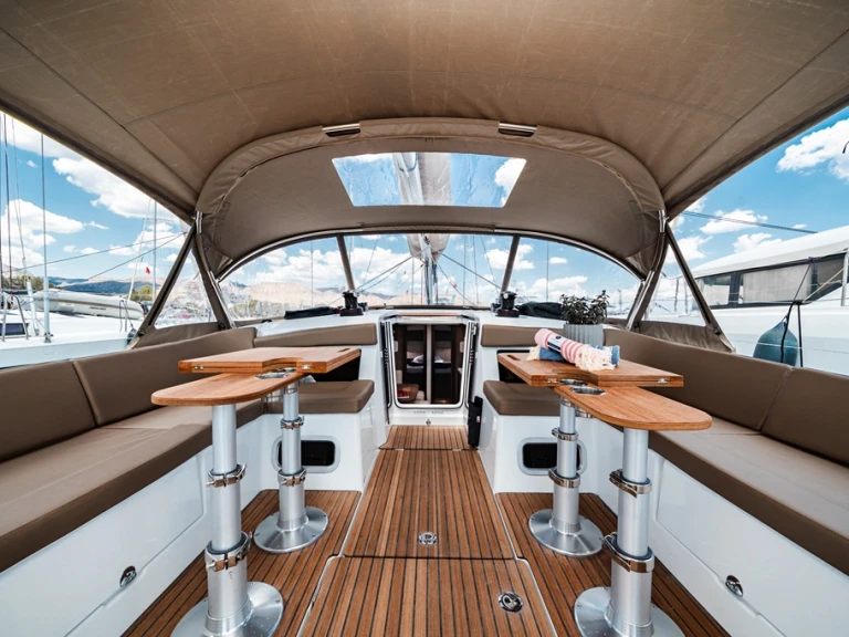 Alquiler de embarcaciones Jeanneau Sun Odyssey 455 enRhodes (Ciudad) en Samboat