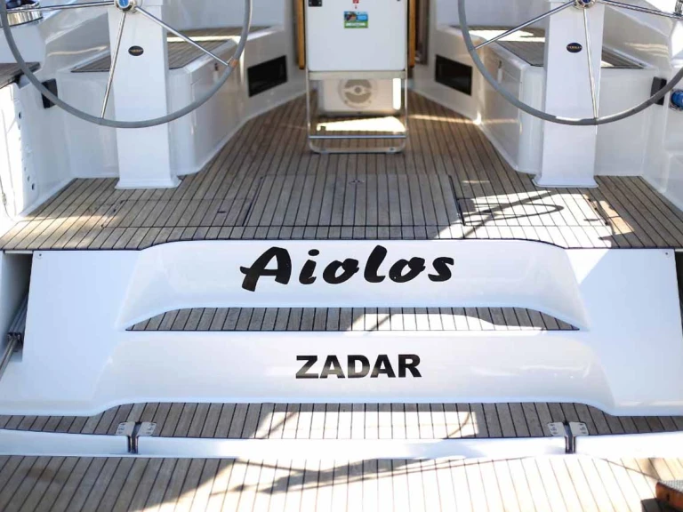 Alquiler Velero en Pula - Bavaria Cruiser 45