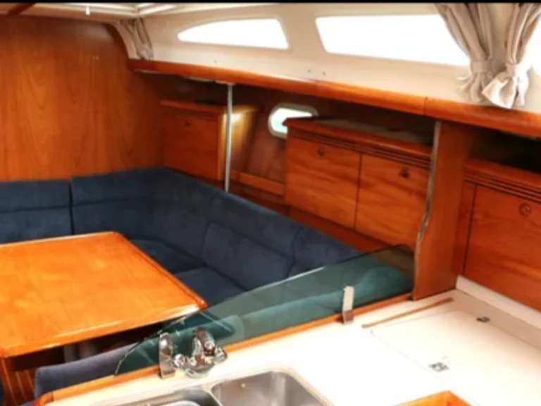 Alquiler Oban - Jeanneau Sun Odyssey 43 en SamBoat