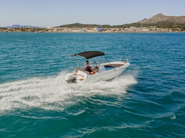 Alquiler Lancha en Can Picafort - Ocean Master 470 wa