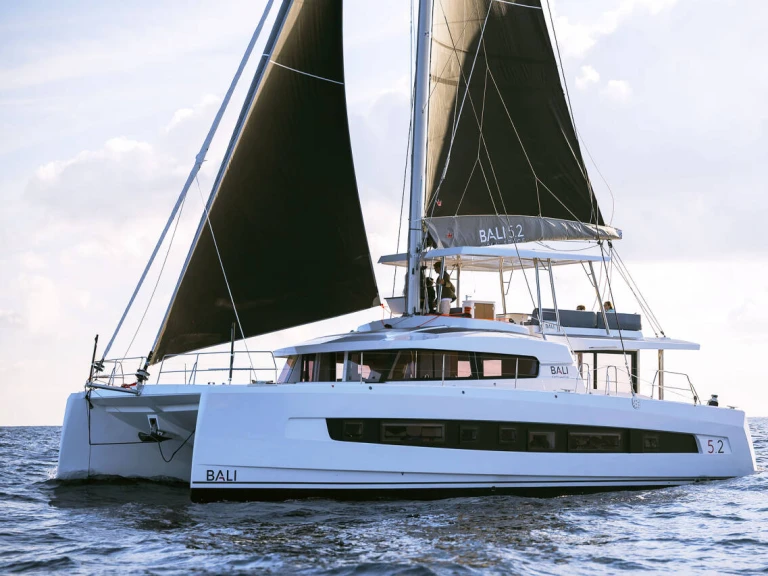Alquiler de barcos Hyères barato de Bali 5.2 - 4 + 1 cab.