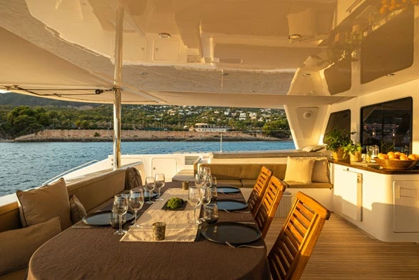 Catamarán para alquilar Olbia al mejor precio