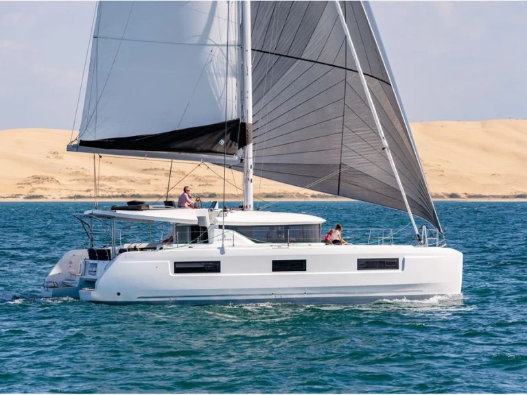 Alquiler de barcos Cos barato de Lagoon 46 (6 cab.)