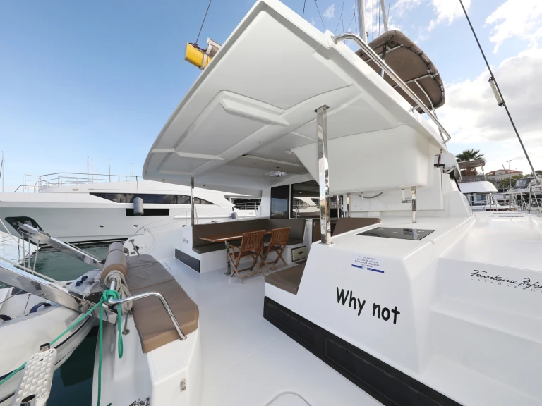 Alquiler Catamarán Fountaine Pajot con o sin  título de navegación
