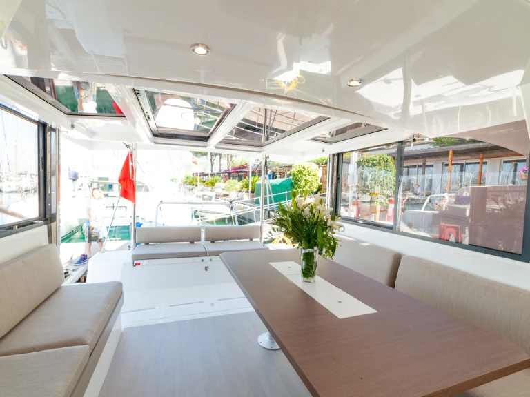 Alquiler Catamarán Bali con o sin  título de navegación