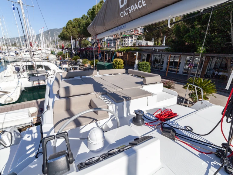 Bali Bali Catspace Voile de alquiler a Fethiye