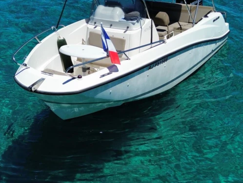 Alquiler de embarcaciones Quicksilver Activ 505 Open enSaint-Aygulf en Samboat