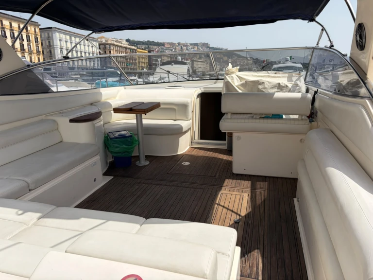 Alquiler de barcos Nápoles barato de Fiart 42 Genius