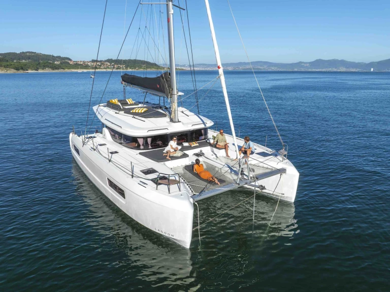 Alquiler de barcos Sant Antoni de Portmany barato de Lagoon 43 - OWNER VERSION