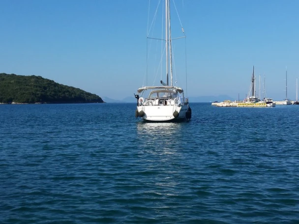 Alquiler Velero Bavaria con o sin  título de navegación