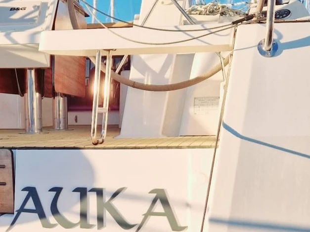 Velero para alquilar Rogoznica al mejor precio