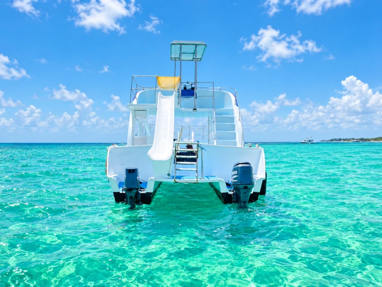 Custom Made custom de alquiler a Punta Cana