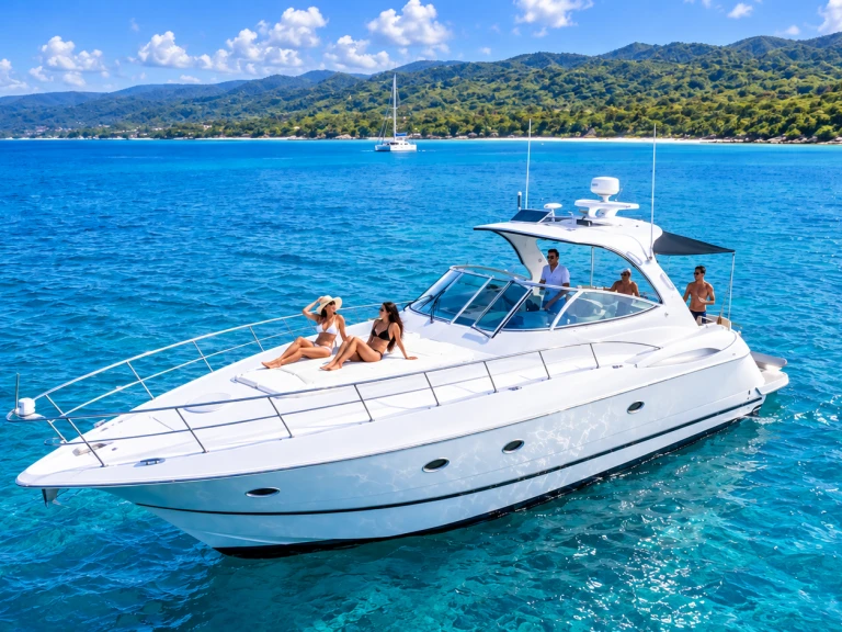 Alquiler de Yate de lujo, con o sin patrón Custom Made Montego Bay