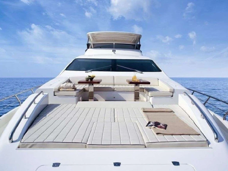 Alquiler de embarcaciones Azimut LA FENICE enCorfú en Samboat